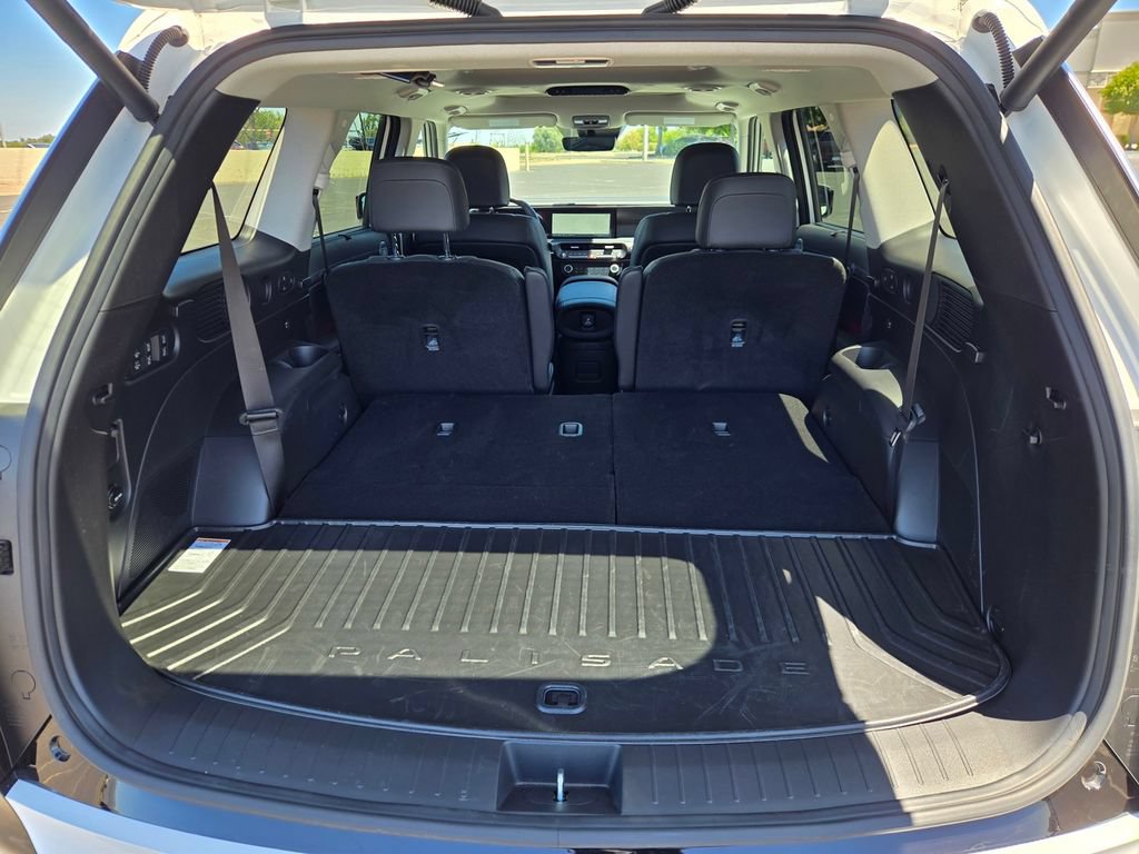 Used 2026 Hyundai Palisade Limited AWD/4WD image 27
