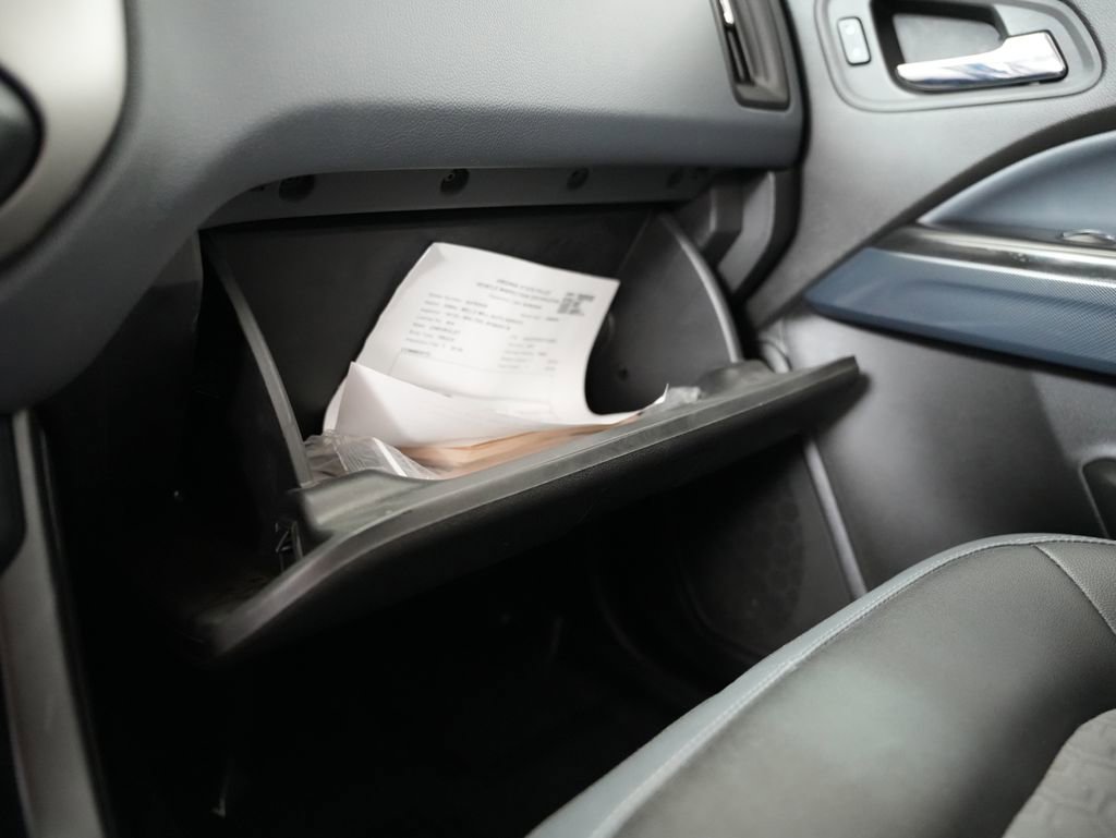 Used 2015 Chevrolet Colorado Z71 w/ LPO, Gearon Divider Package AWD/4WD image 42