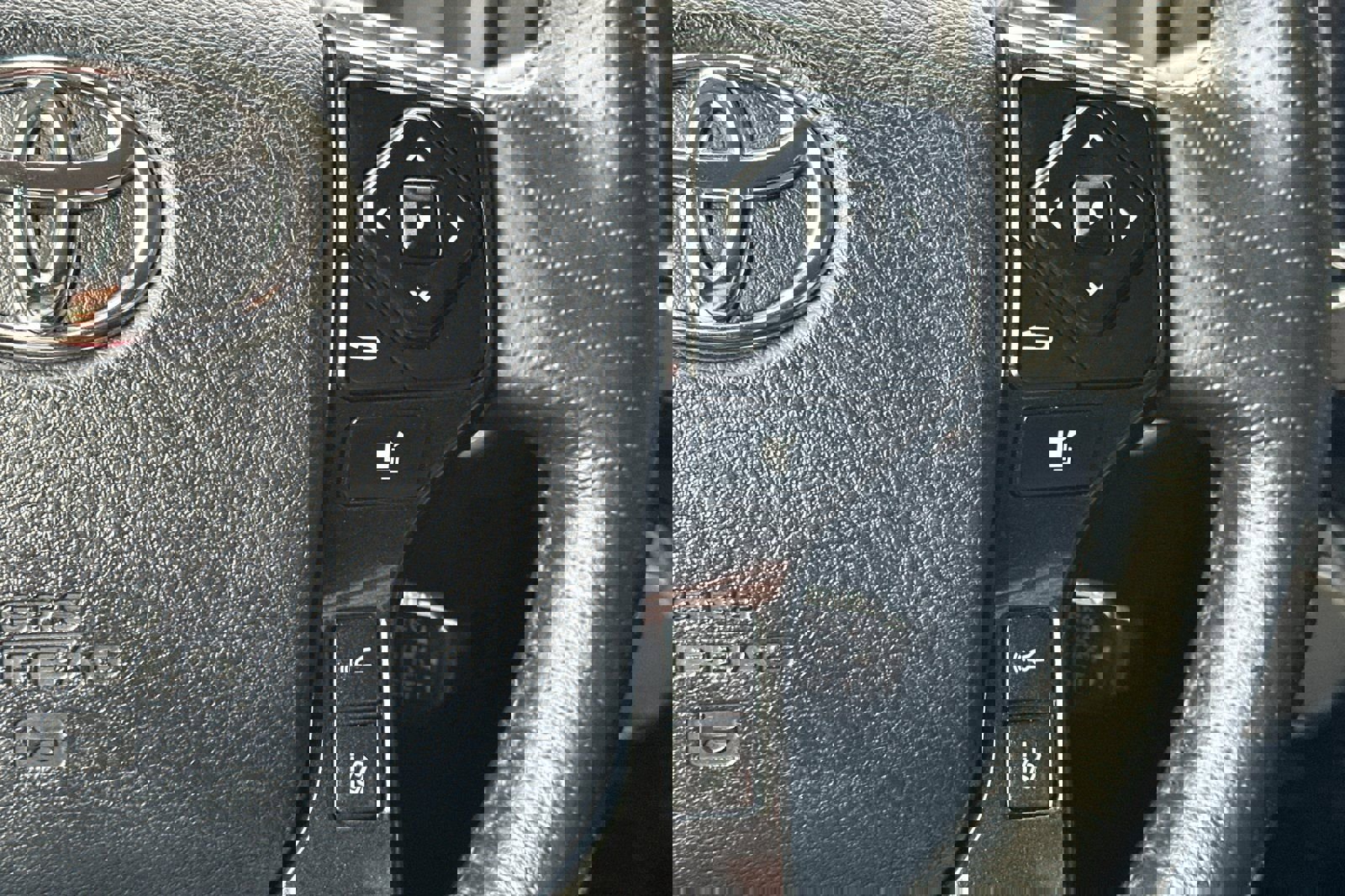 Used 2024 Toyota 4Runner TRD Off-Road Premium image 29