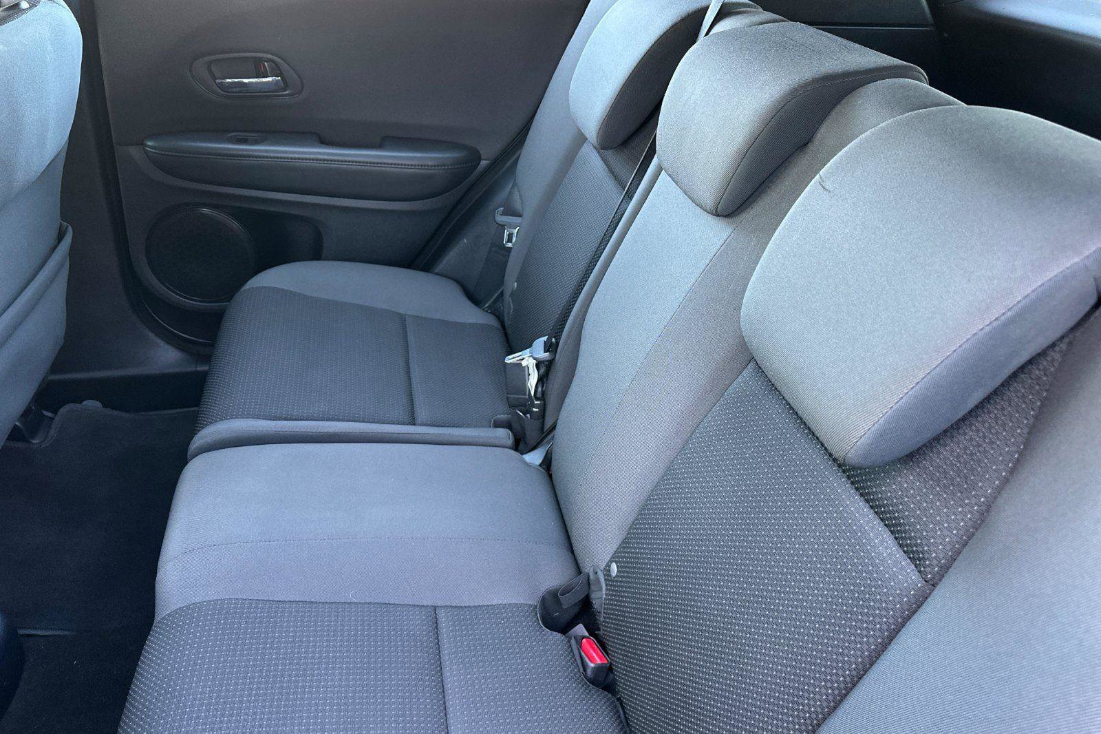 Used 2020 Honda HR-V Sport image 12