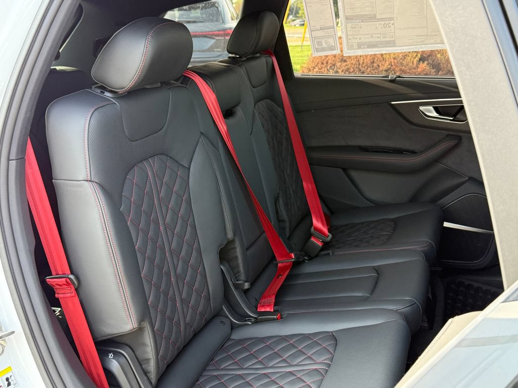 New 2026 Audi Q7 3.0T Prestige AWD/4WD image 16