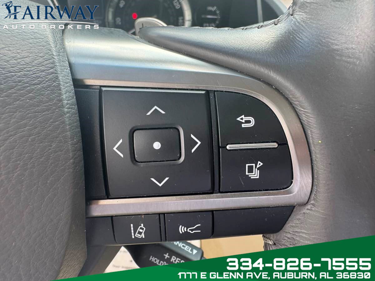 Used 2016 Lexus LX 570 4WD w/ Luxury Package image 22