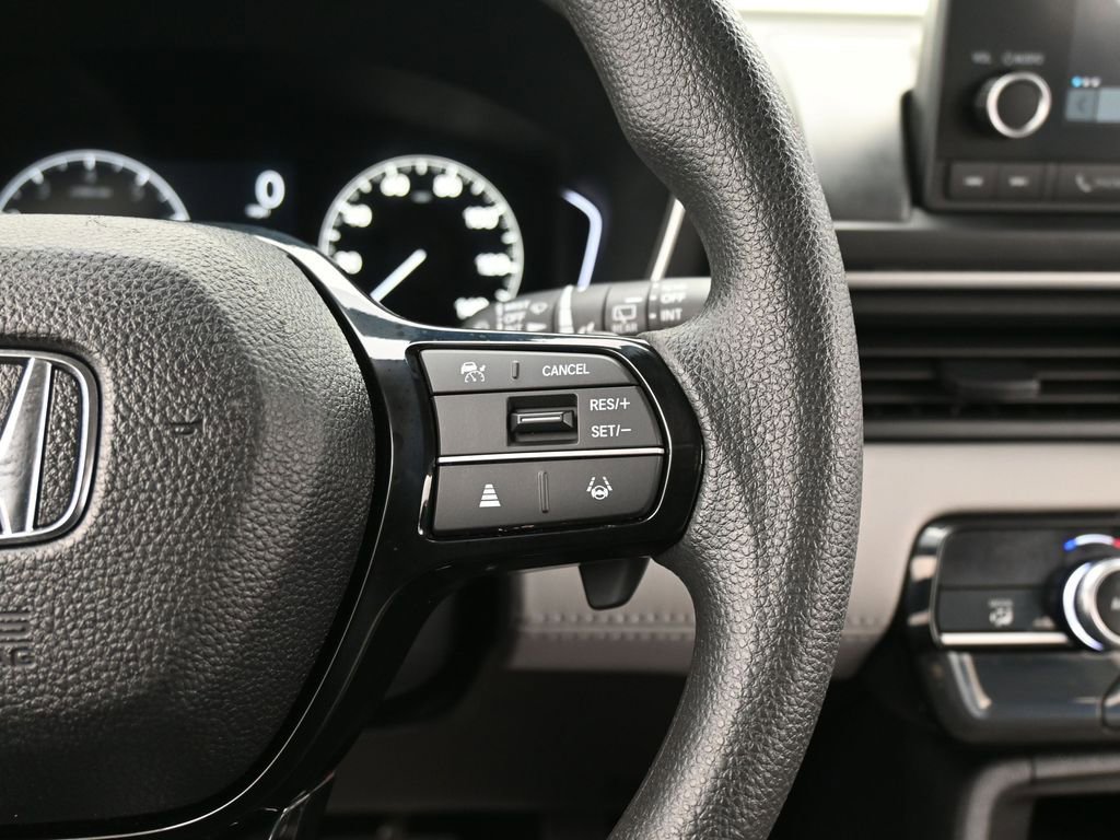 Used 2024 Honda Pilot LX image 46