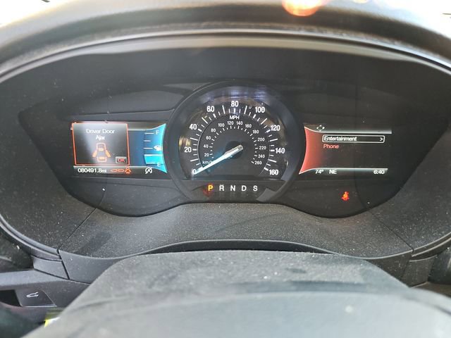 Used 2018 Ford Fusion SE w/ Equipment Group 201A FWD image 7