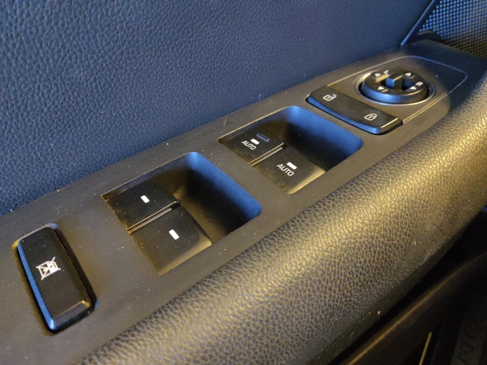 Used 2015 Hyundai Sonata Limited image 27