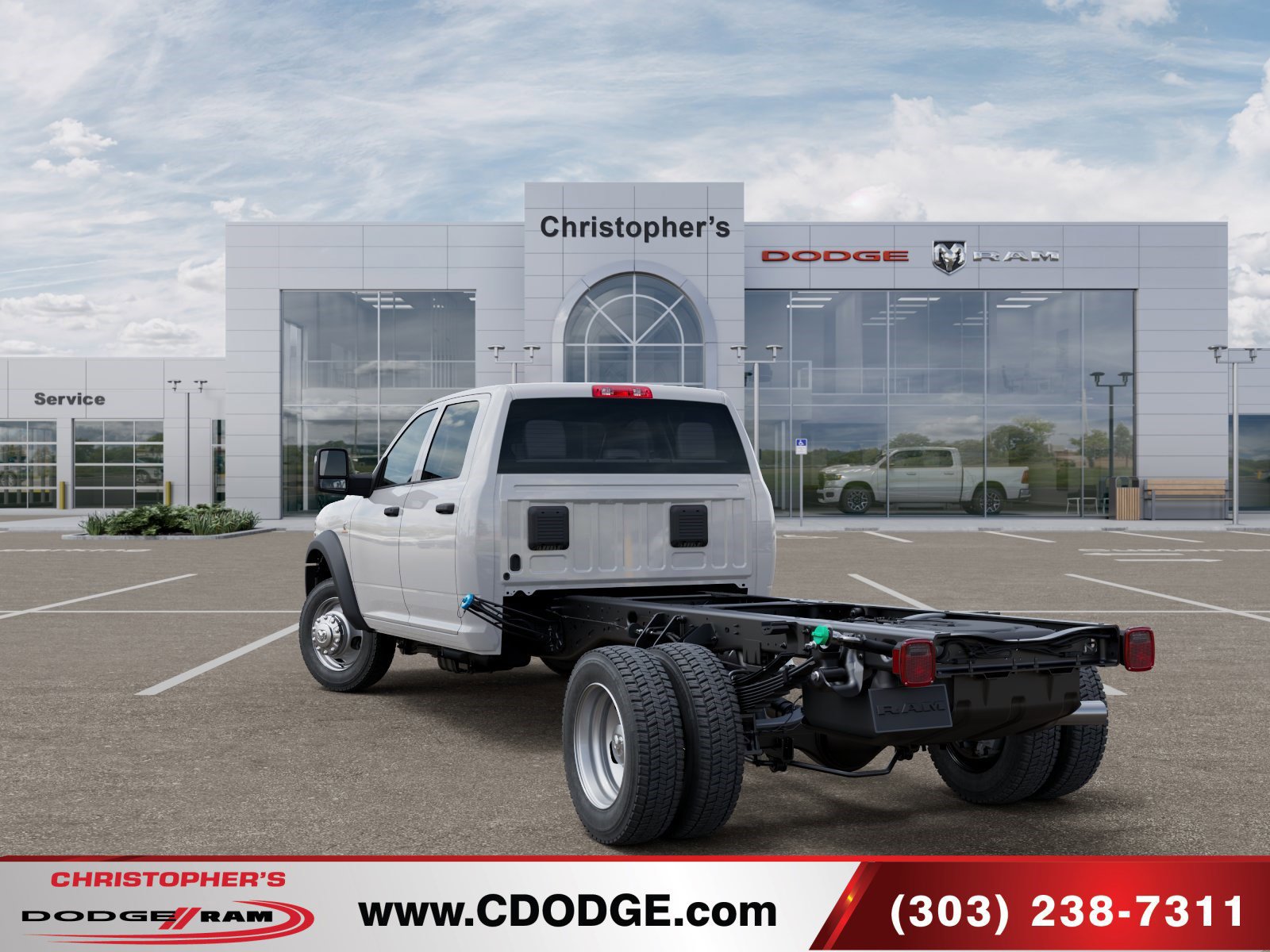 New 2026 RAM 5500 Tradesman w/ Chrome Appearance Group AWD/4WD image 3