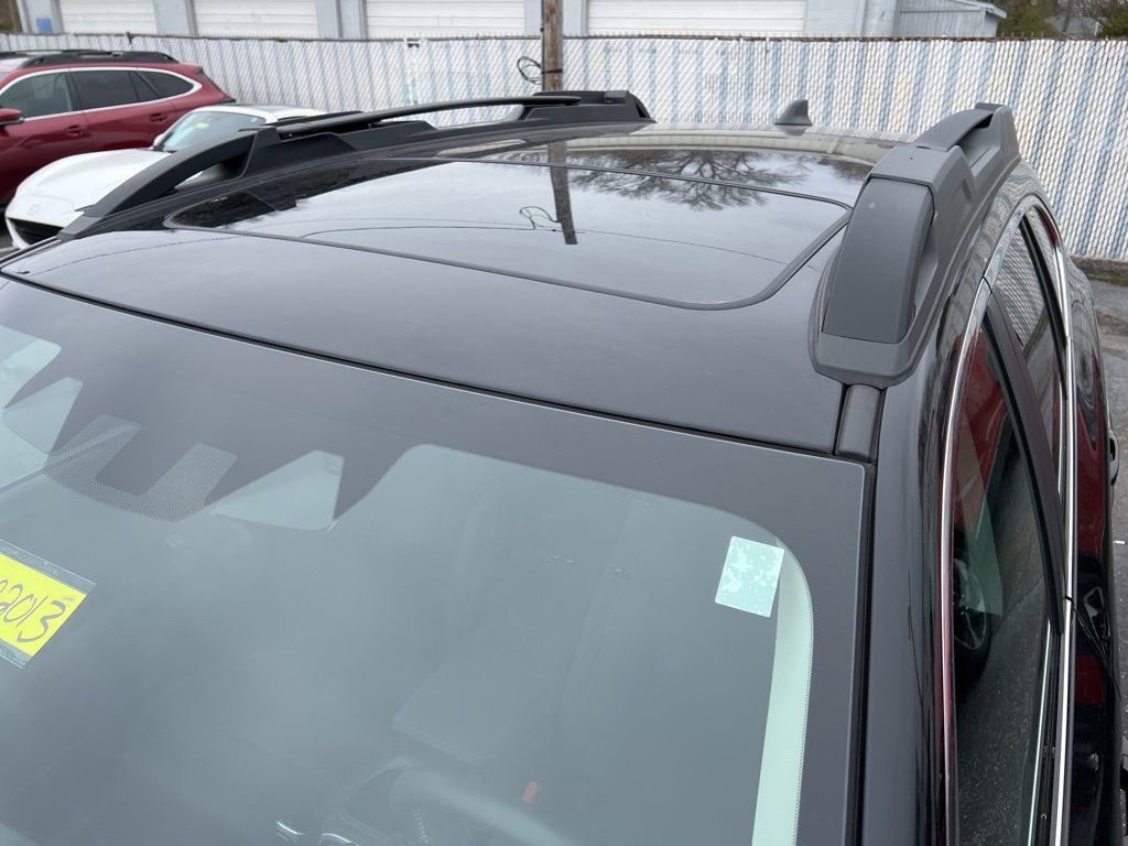 Used 2025 Subaru Outback Premium image 17