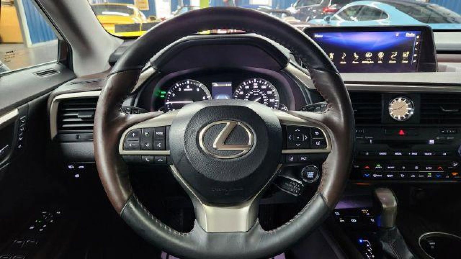 Used 2017 Lexus RX 350 AWD w/ Premium Package image 24