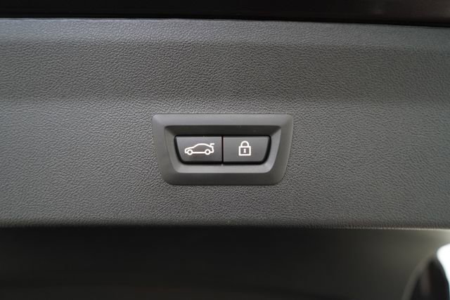 Used 2023 BMW X4 M40i w/ Premium Package image 84