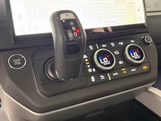 New 2026 Land Rover Defender 110 X AWD/4WD image 28