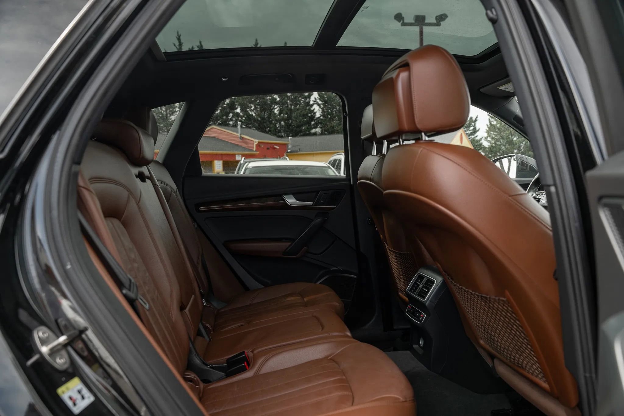 Used 2018 Audi Q5 2.0T Premium Plus w/ Premium Plus Package image 12