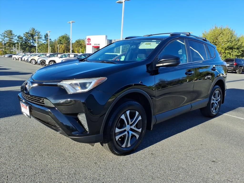 Used 2016 Toyota RAV4 LE image 14