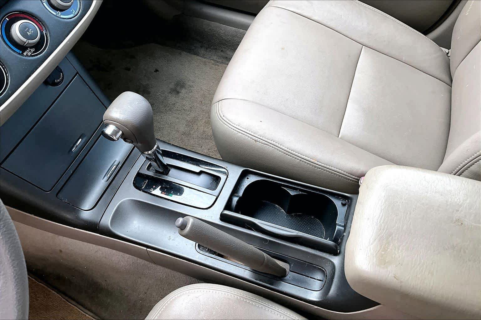 Used 2005 Toyota Camry LE FWD image 15