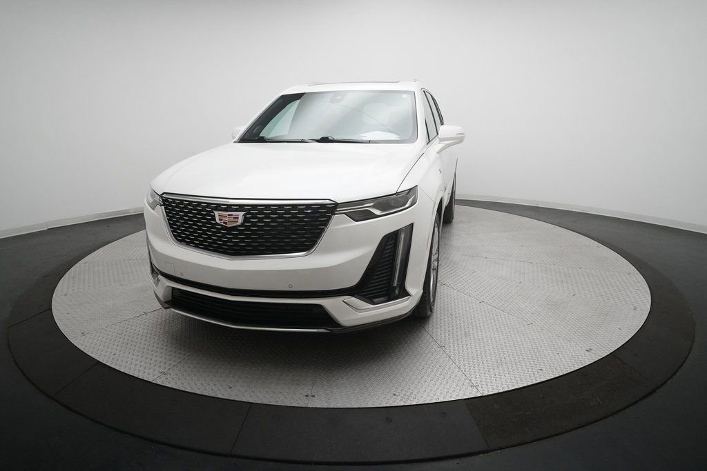 Used 2024 Cadillac XT6 Premium Luxury w/ LPO, Floor Liner Package image 34