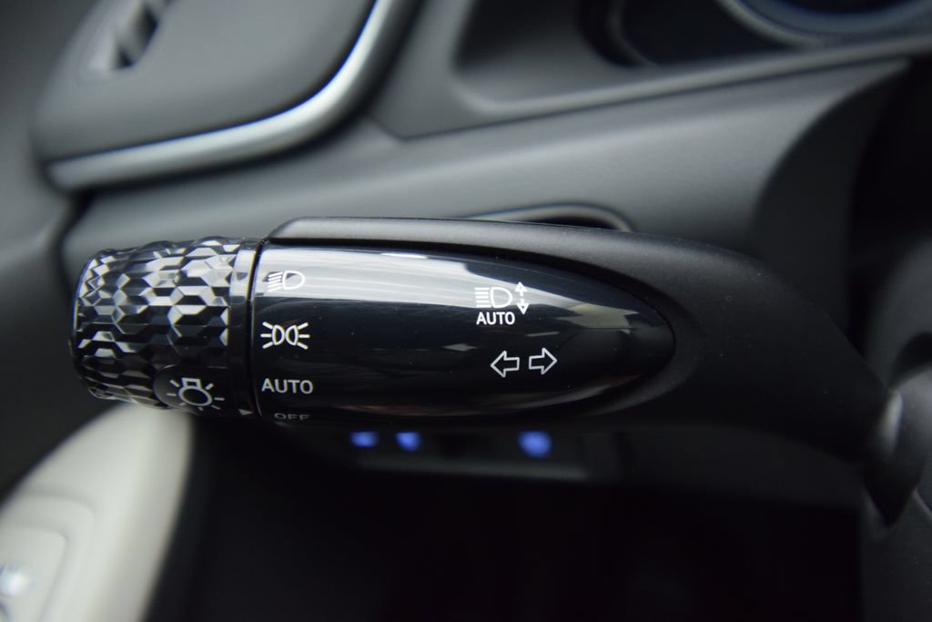 Used 2023 Hyundai Sonata SE w/ Cargo Package FWD image 37