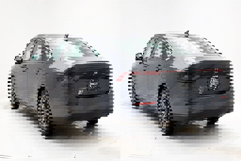 Used 2024 Honda Accord EX image 7