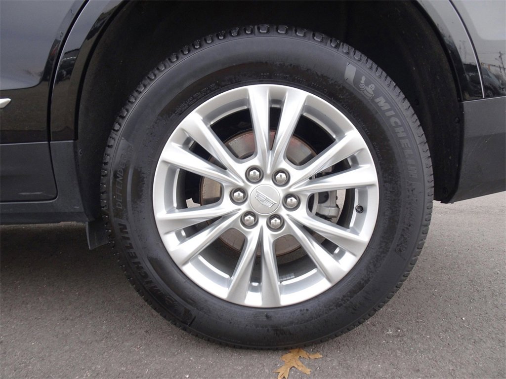 Certified 2023 Cadillac XT5 Luxury w/ LPO, Floor Liner Package image 26