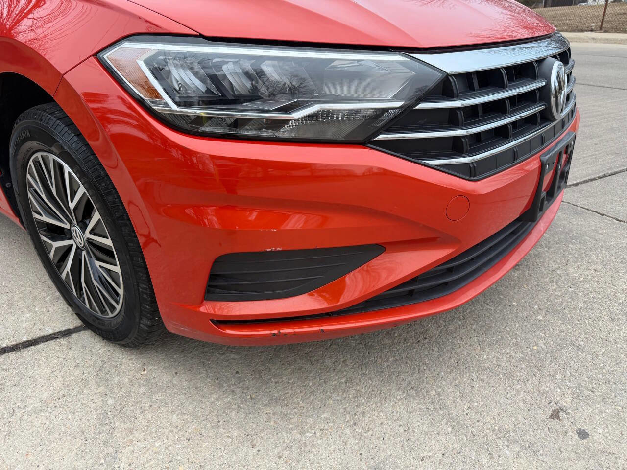 Used 2021 Volkswagen Jetta R-Line image 1