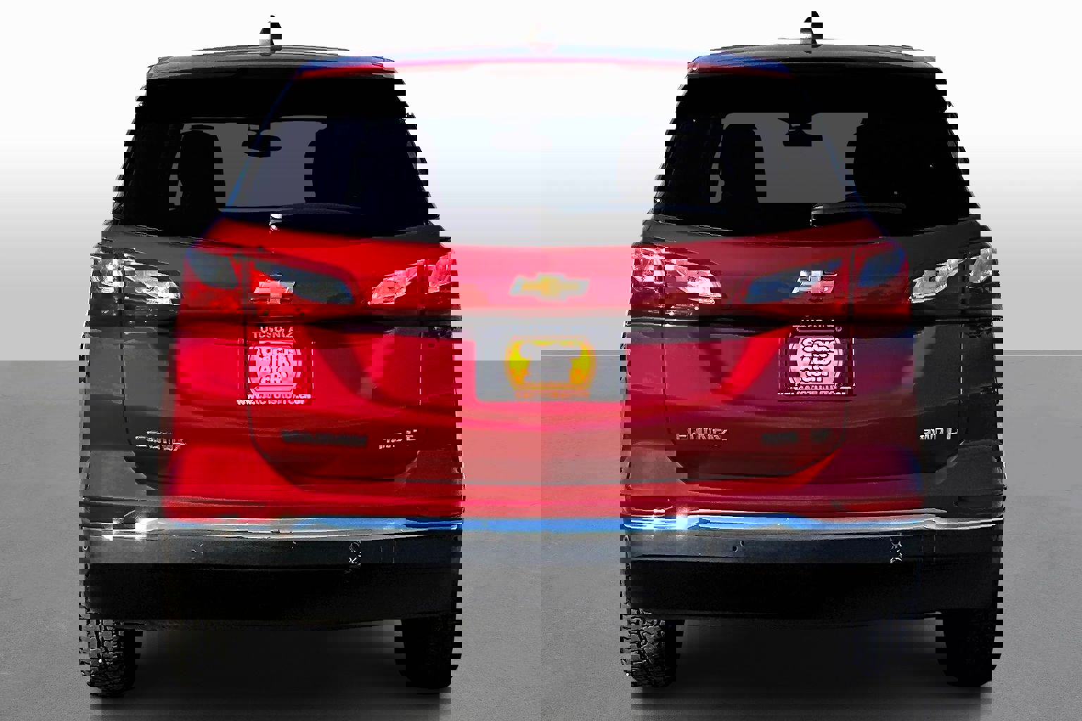 Used 2018 Chevrolet Equinox LT image 4