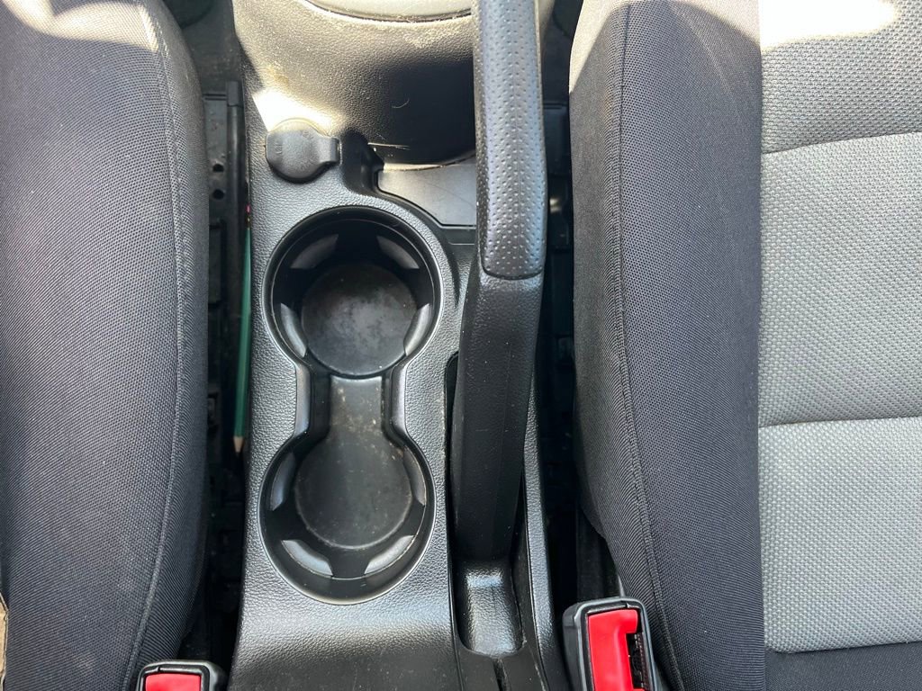 Used 2014 Chevrolet Cruze LS FWD image 27