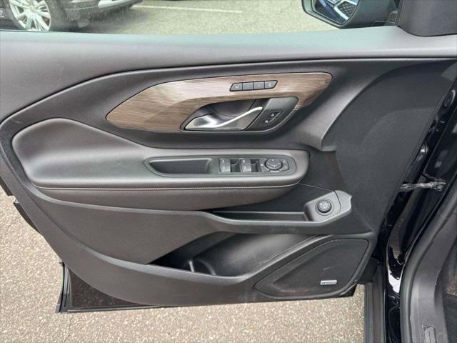 Used 2022 GMC Terrain Denali w/ LPO, 'HIT The Road' Package image 15