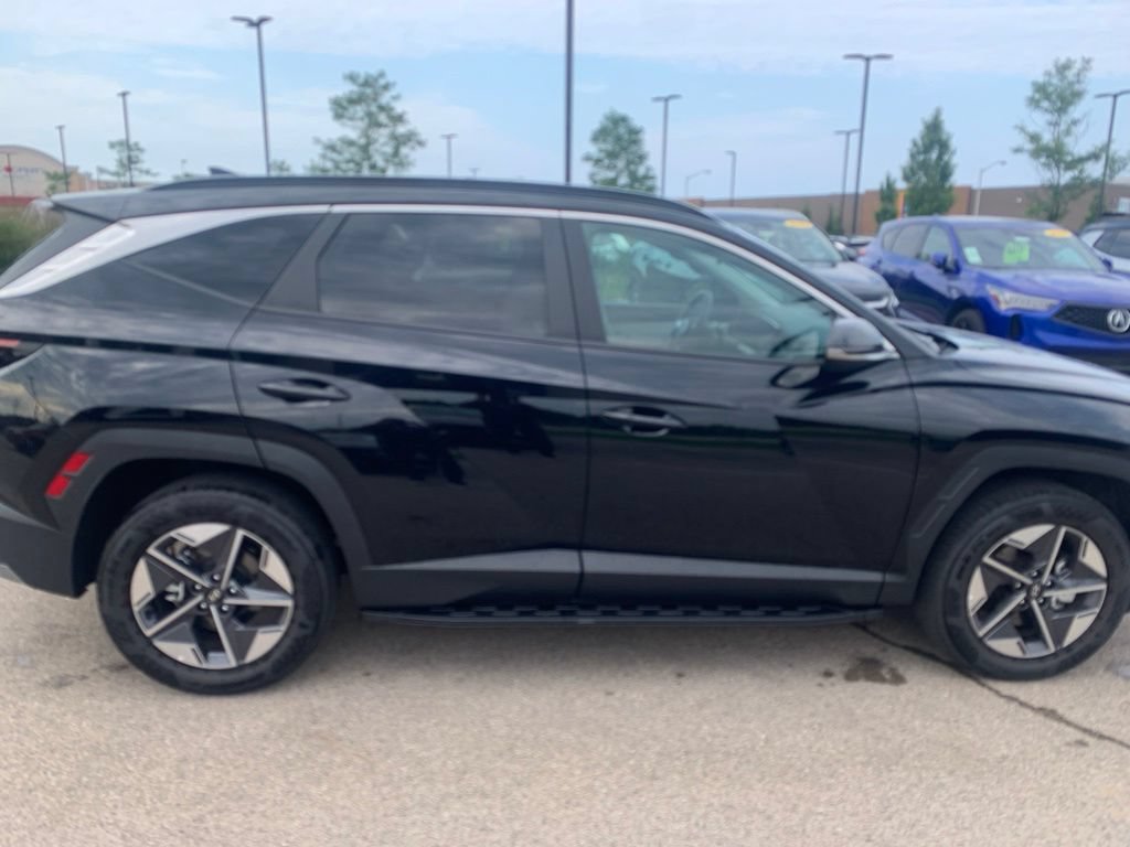 Certified 2025 Hyundai Tucson SEL AWD/4WD image 6