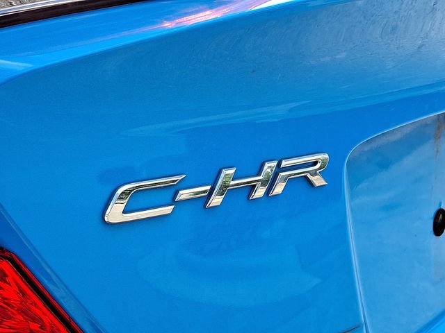 Used 2019 Toyota C-HR XLE FWD image 25