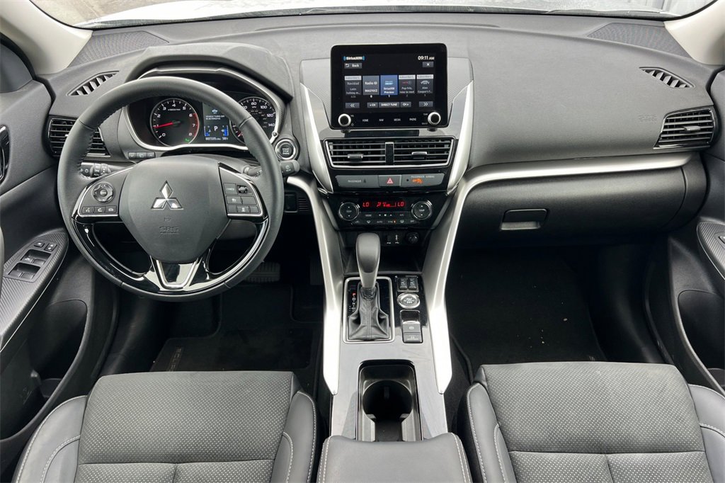 Used 2025 Mitsubishi Eclipse Cross Black Edition image 16