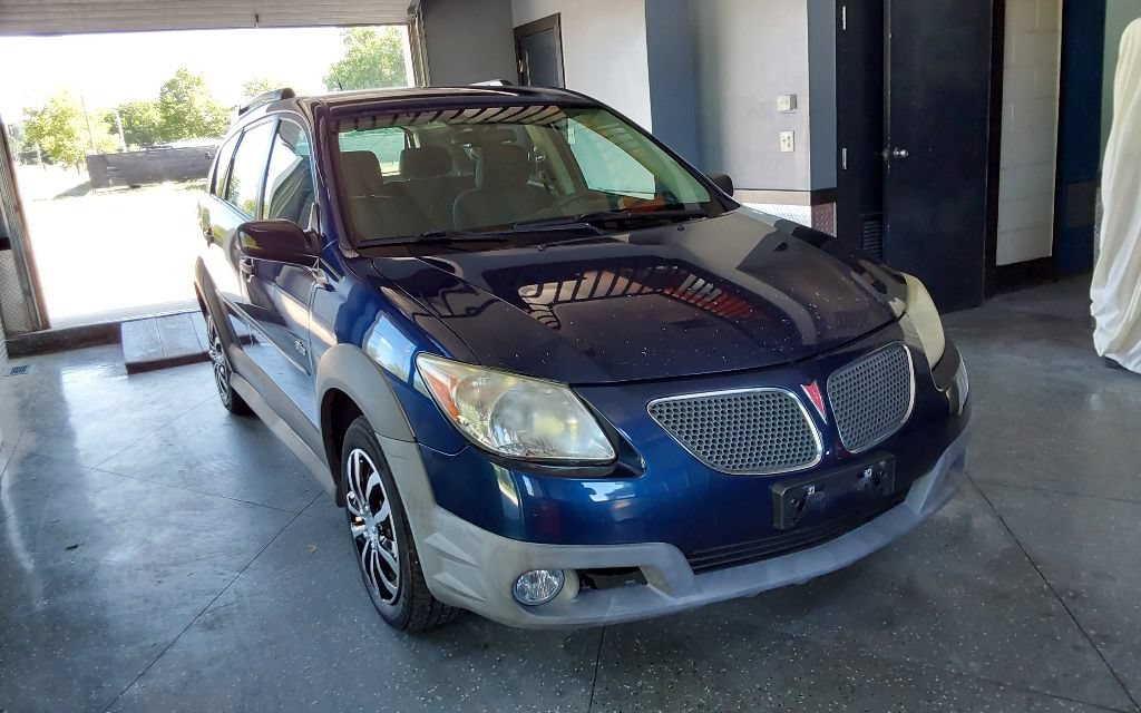 Used 2005 Pontiac Vibe w/ Power Group Value Package FWD image 8