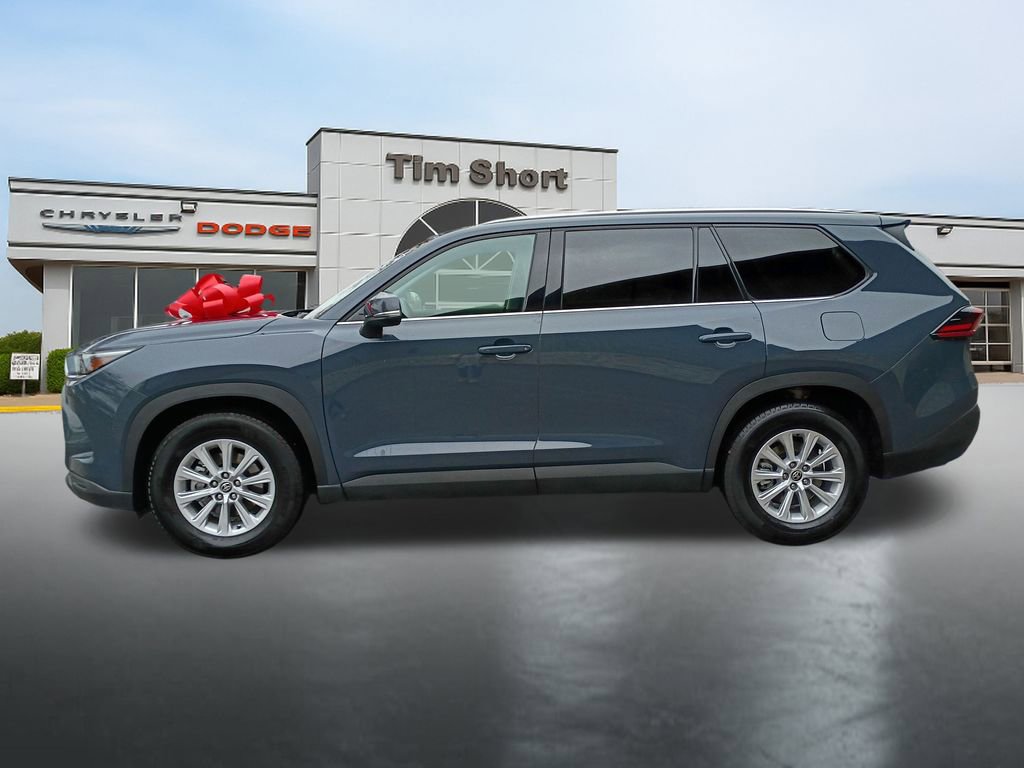 Used 2025 Toyota Grand Highlander AWD image 2