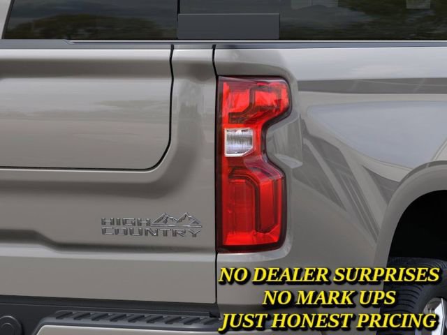 New 2026 Chevrolet Silverado 1500 High Country AWD/4WD image 11