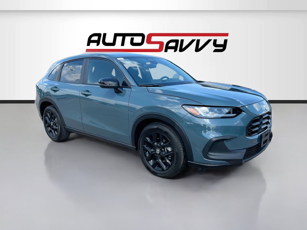 Used 2025 Honda HR-V Sport image 1