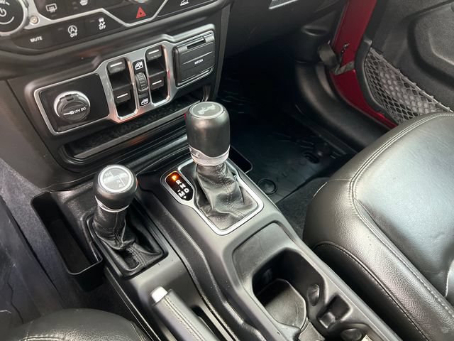 Used 2021 Jeep Wrangler Unlimited Sahara AWD/4WD image 22