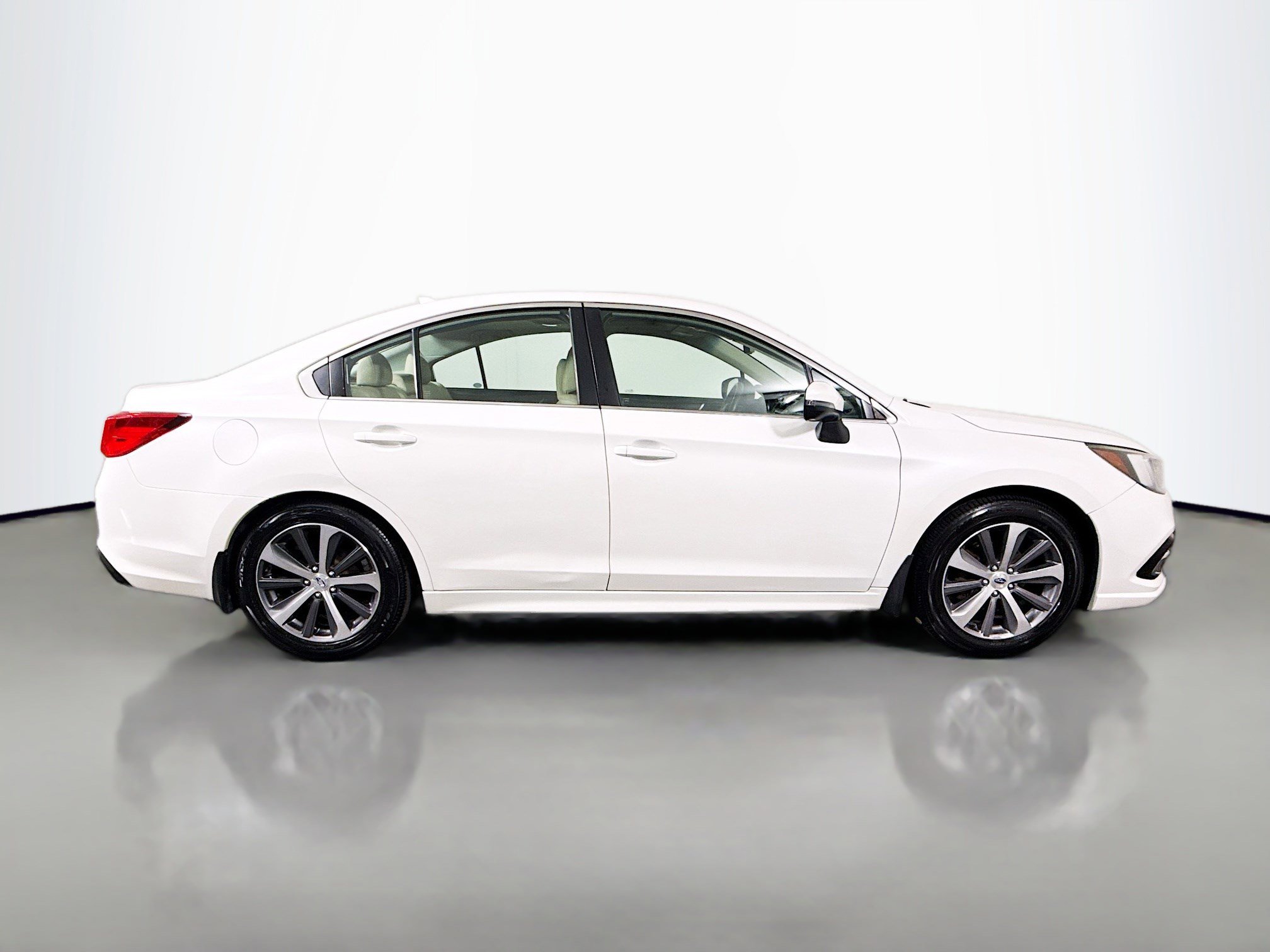 Used 2019 Subaru Legacy 2.5i Limited image 11