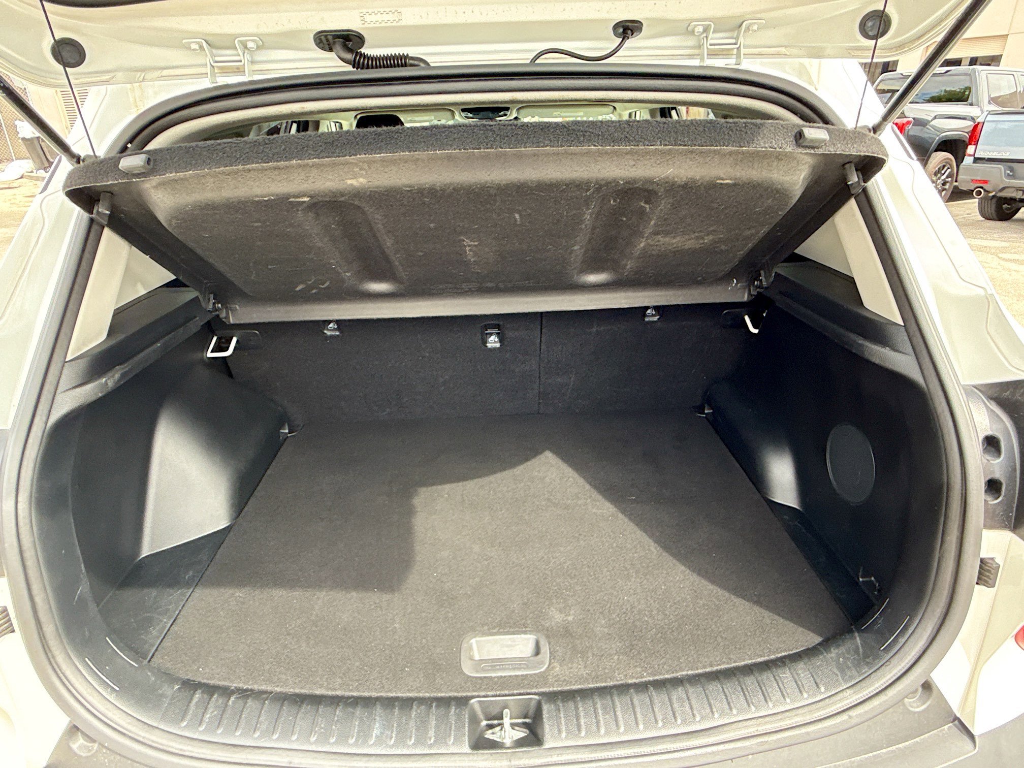 Used 2023 Kia Seltos SX image 27