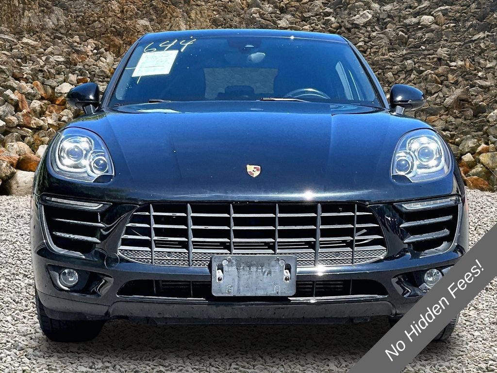 Used 2018 Porsche Macan AWD/4WD image 3