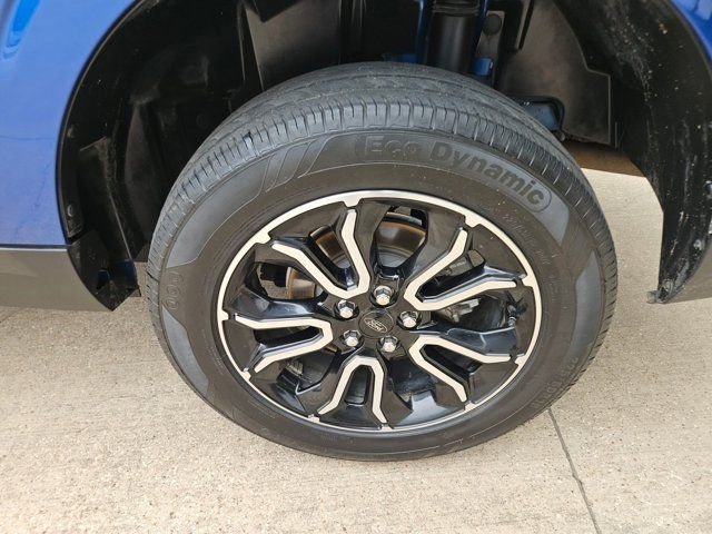 Used 2024 Ford Maverick Lariat FWD image 9