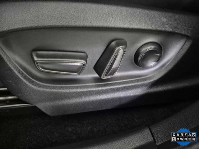 Used 2025 Toyota Crown XLE image 15