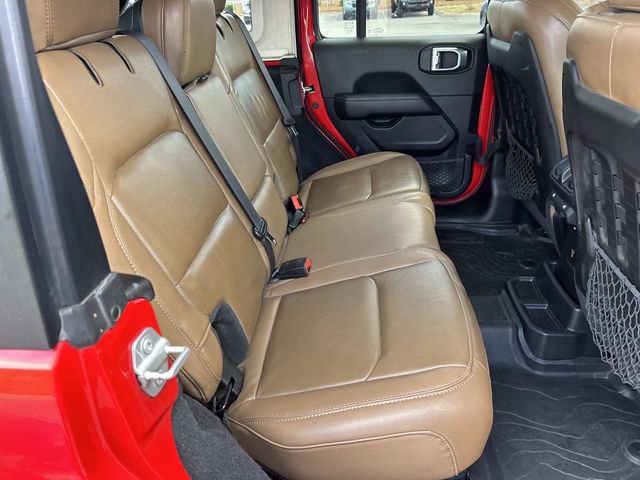 Used 2023 Jeep Wrangler Unlimited Rubicon w/ Cold Weather Group image 27