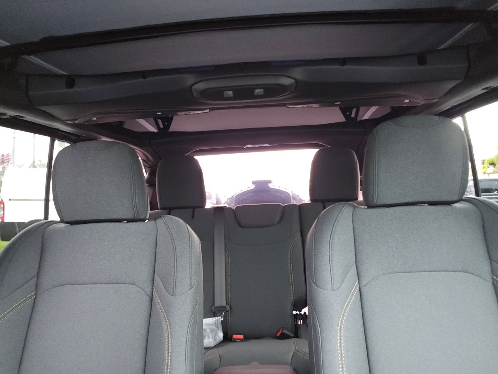 New 2026 Jeep Wrangler Unlimited Sport image 29