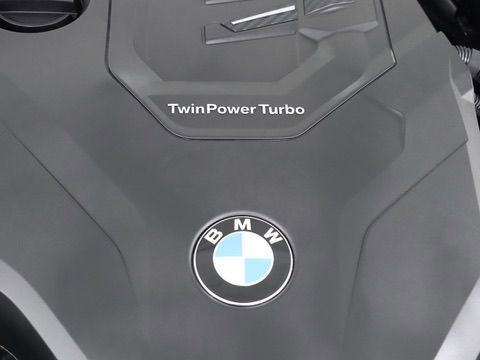 Used 2023 BMW 330i Sedan RWD image 13