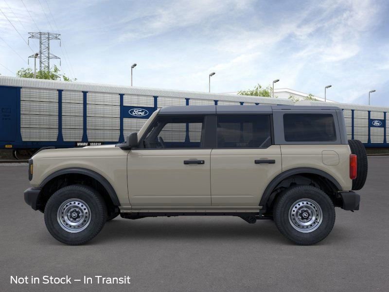 New 2025 Ford Bronco Base image 4