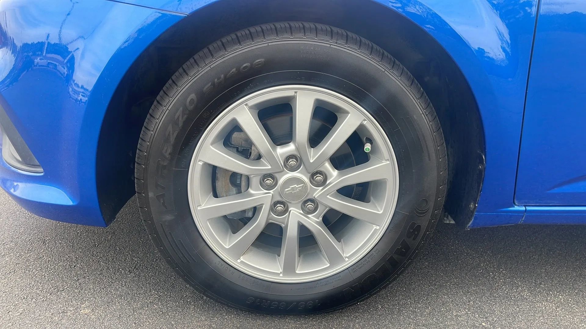 Used 2020 Chevrolet Sonic LT image 9