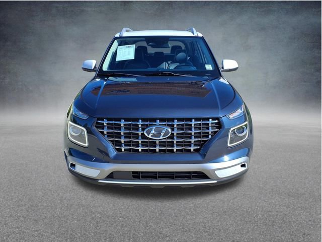 Used 2023 Hyundai Venue Limited FWD image 2