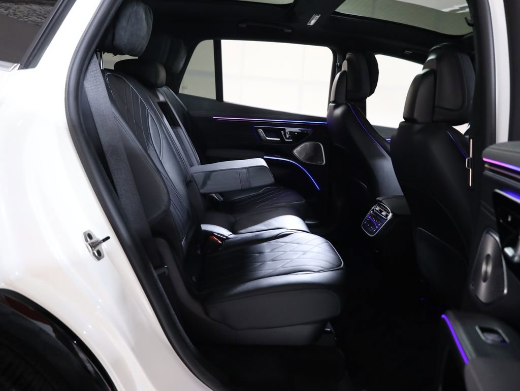 Certified 2023 Mercedes-Benz EQS 580 4MATIC SUV image 53