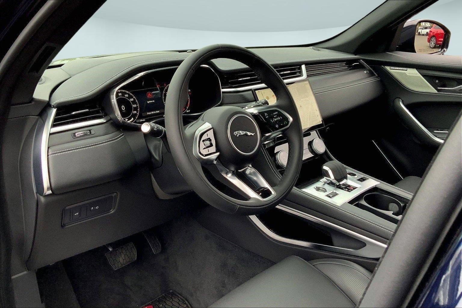 New 2025 Jaguar F-PACE R-Dynamic S AWD/4WD image 2