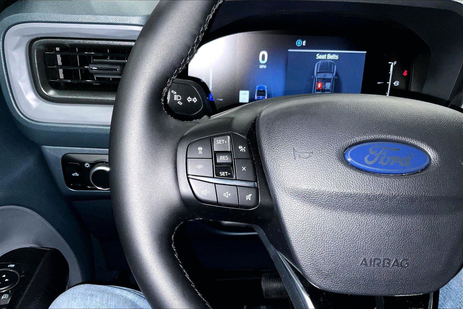 New 2025 Ford Maverick Lariat w/ Black Appearance Package AWD/4WD image 21