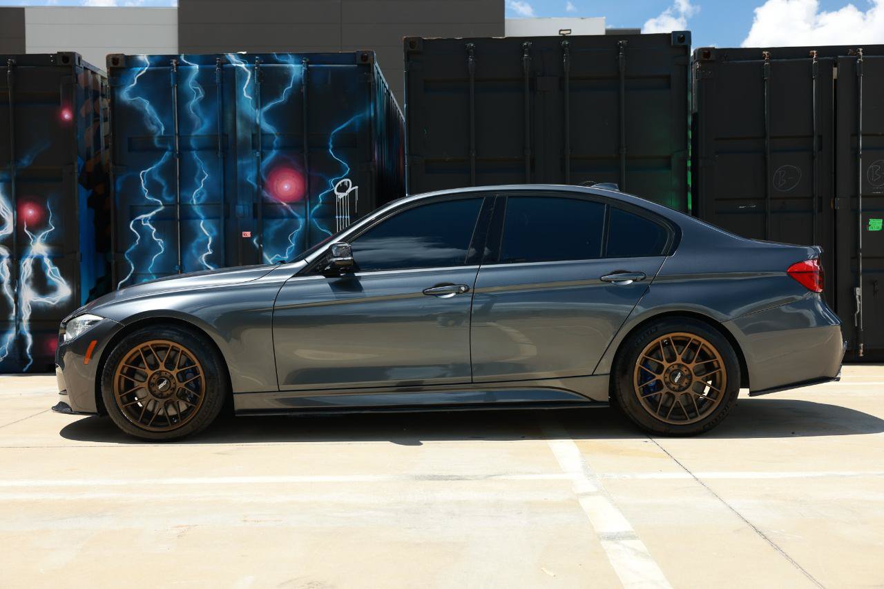 Used 2017 BMW 340i Sedan RWD image 5