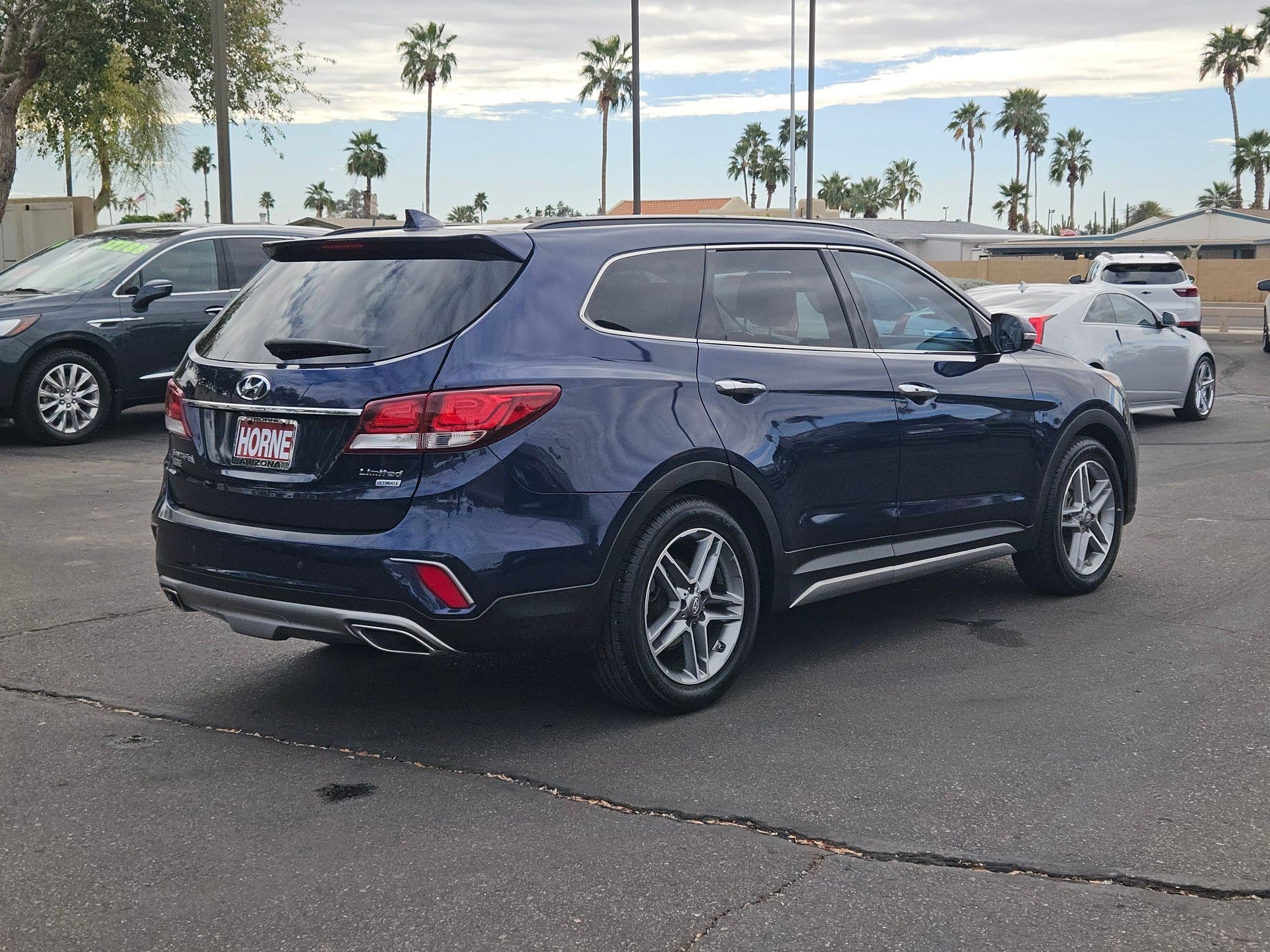 Used 2018 Hyundai Santa Fe Limited image 5