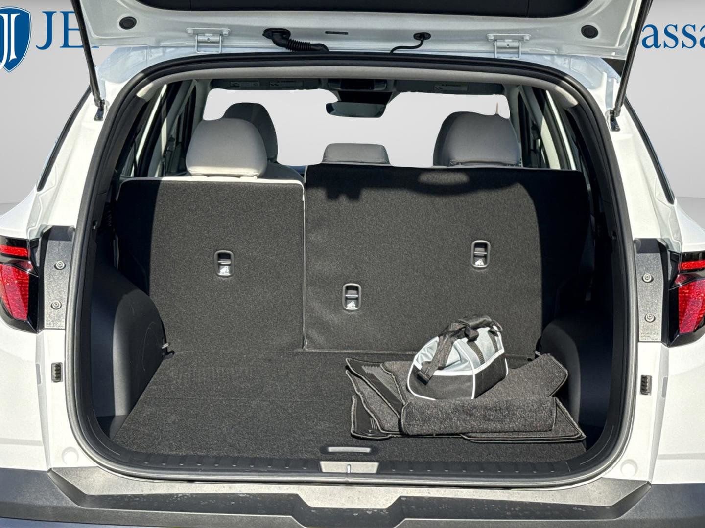 New 2026 Hyundai Tucson SE image 27